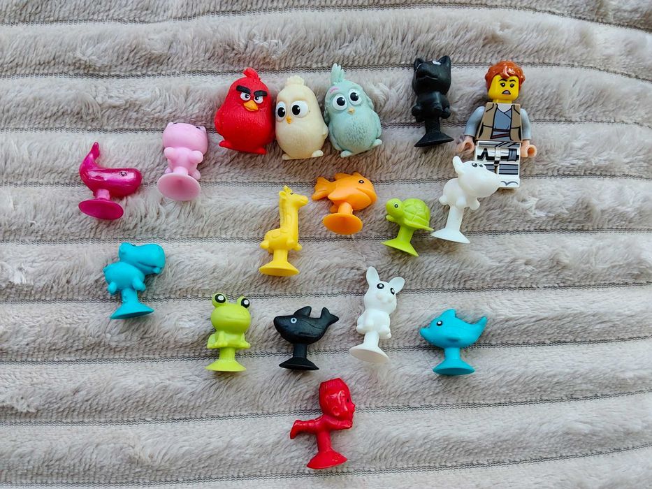 Лот мини играчки