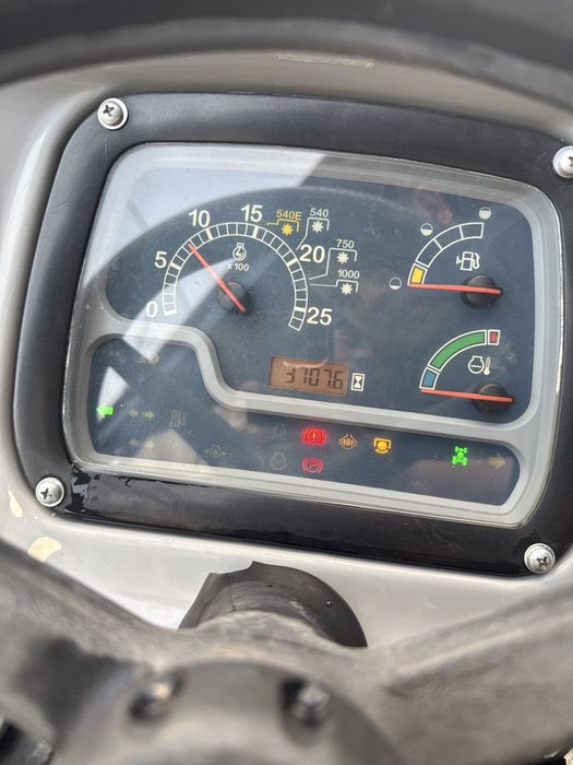 2017 yil soat ishlagan New Holland junior