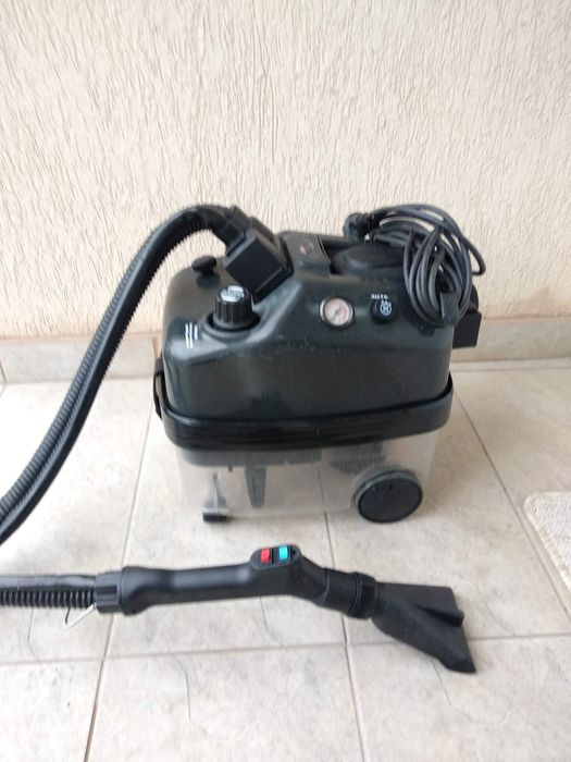 Vând aspirator cu abur