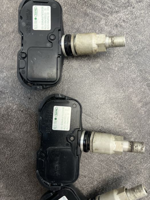 Продам датчики давления шин