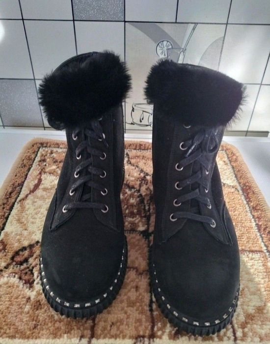 Ботинки и полуботинки женские