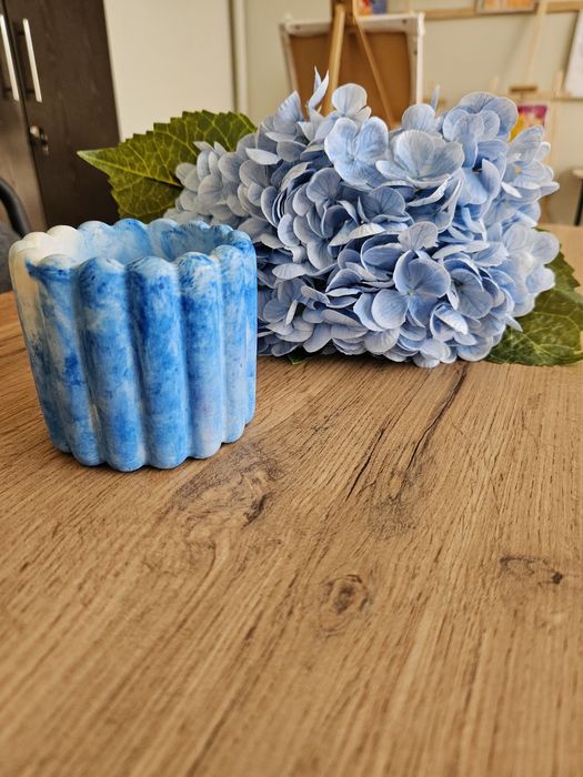 Продам вазы из гипса