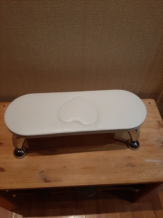 Подставка для маникюра