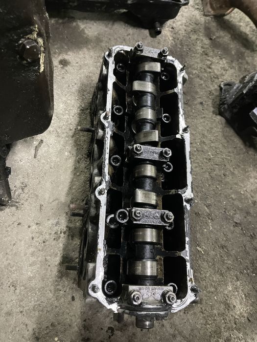 Головка 1.8 пассат б3