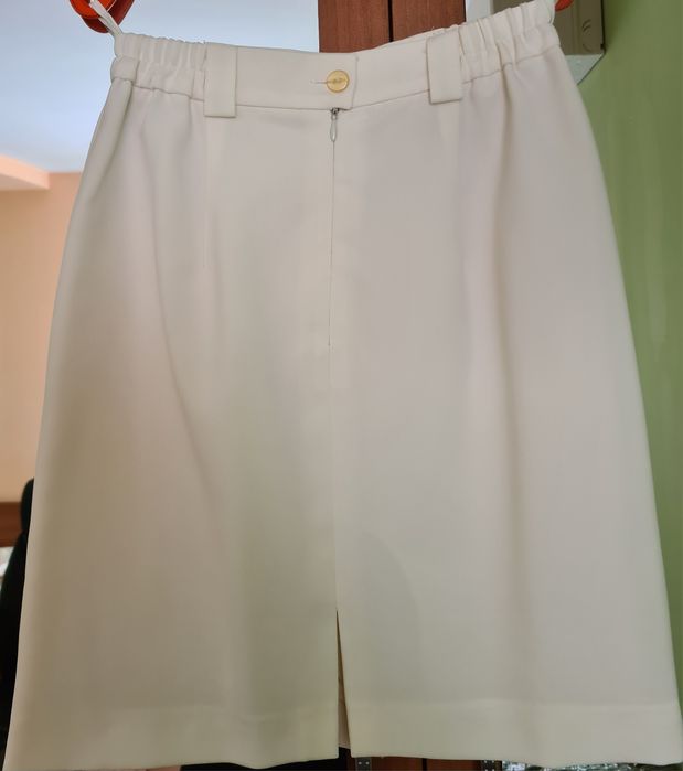 Дамски костюми размер 42