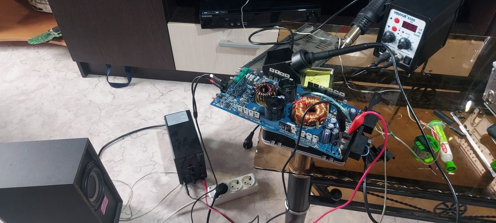 Прикурить  авто.