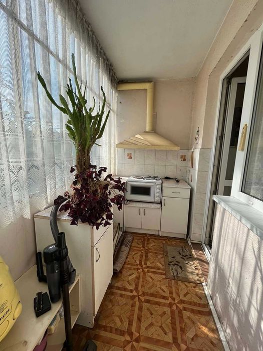 Дава се под наем Двустаен апартамент в Варна, Аспарухово - 50 кв.м за 275 € - Снимка #6