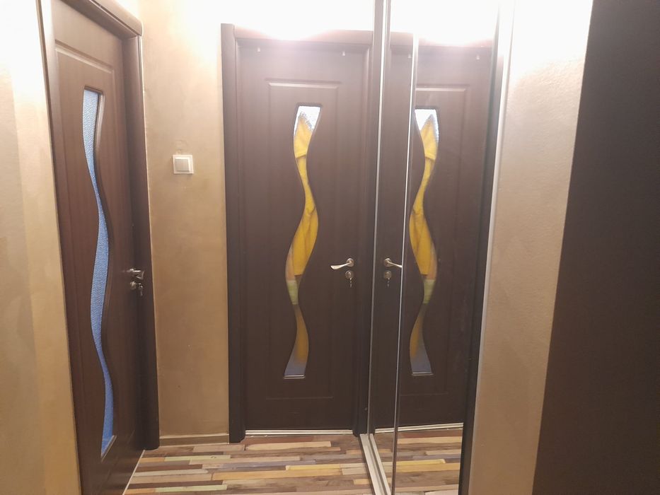 Vând apartament 3 camere, Burdujeni