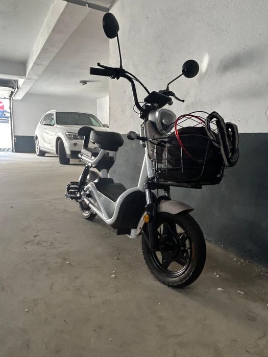 Vand scutter electric