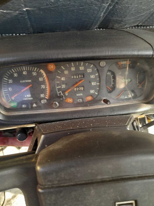 Vand Dacia 1310 an fabricatie 1987