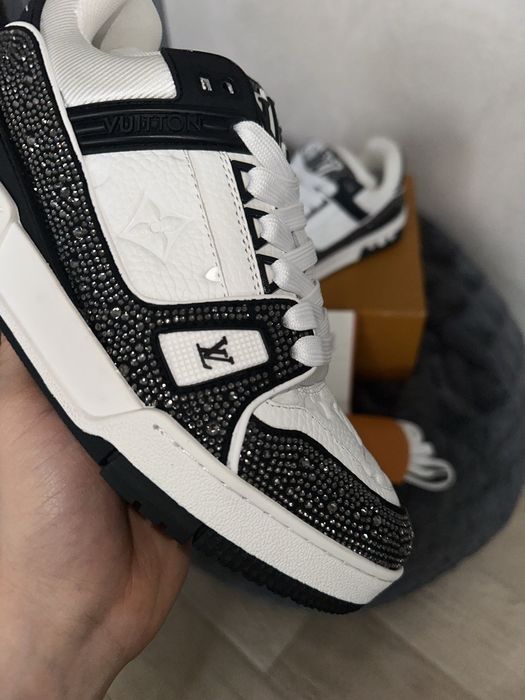 Louis Vuitton LV Trainers White Black Rhinestones