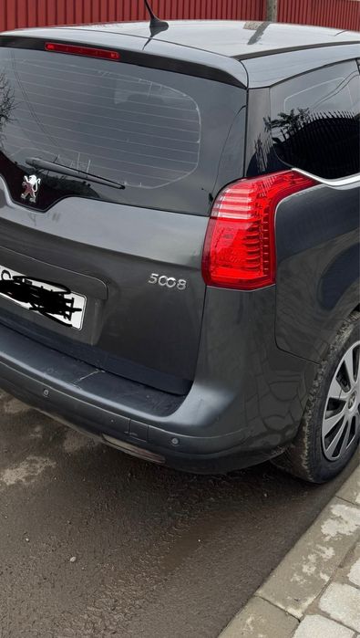 Vand Peugeot 5008, 2012