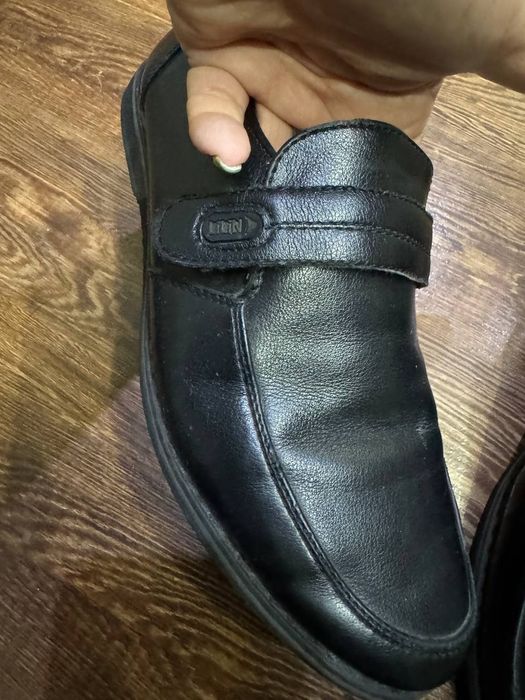 Продаются Детские кожаные туфли