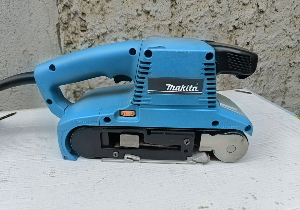 Лентов шлайф MAKITA 9903 ,1010w