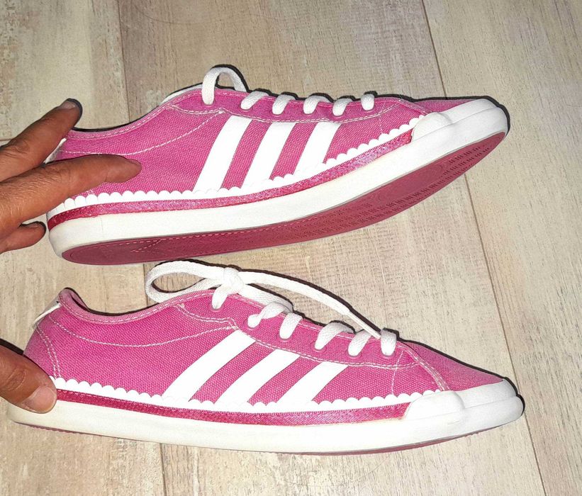 Юношески кецове Adidas 37 номер