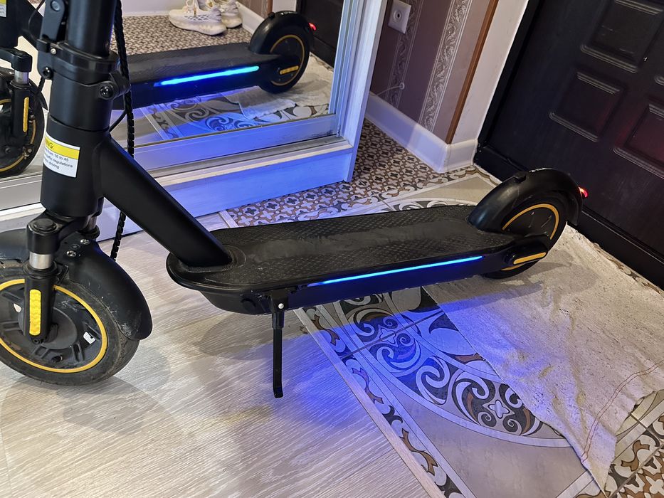 Электросамокат Ninebot KickScooter G30 Max