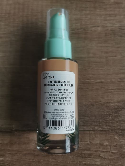 Фон дьо тен-коректор