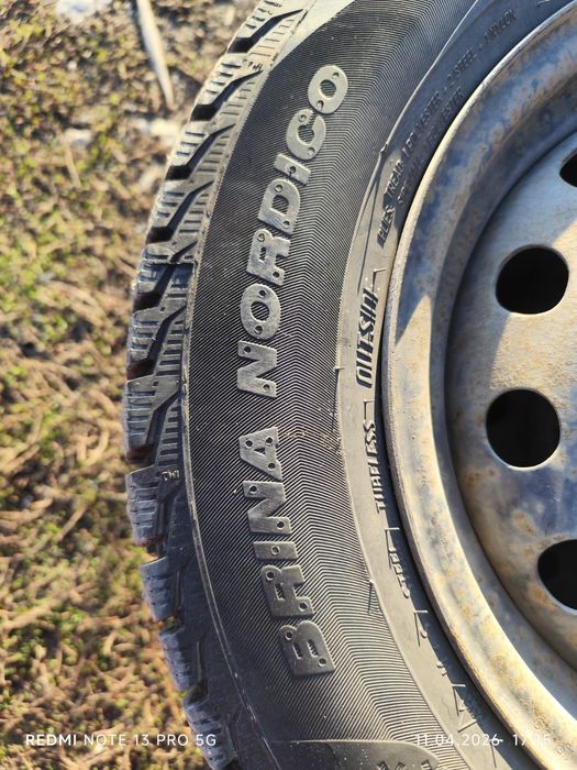 Продам резину ,,