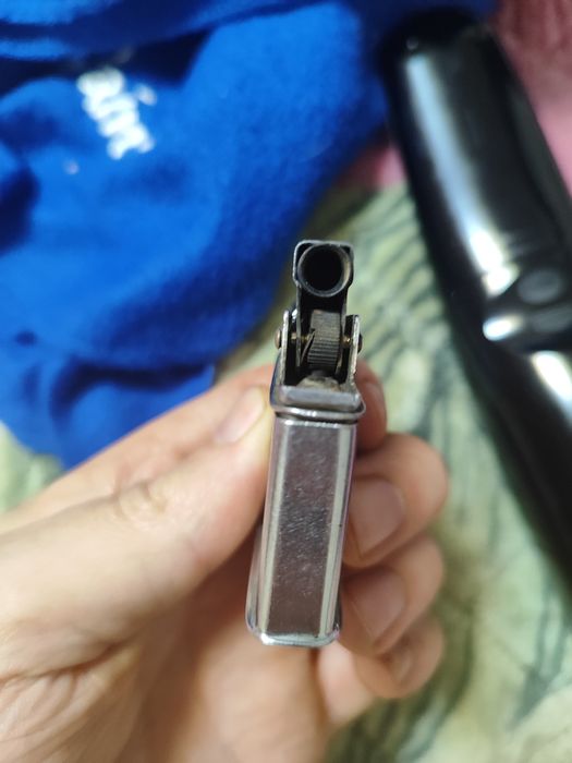 Продам зажигалку СССР