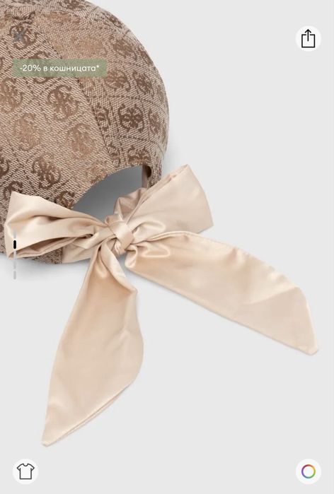 Шапка  с панделка Guess