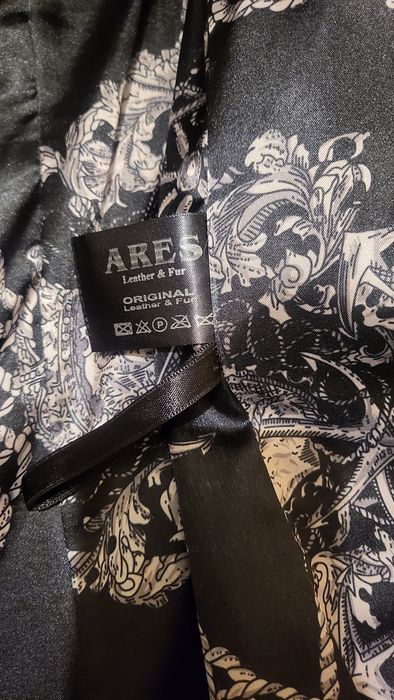 продам кожаную куртку-трансформер