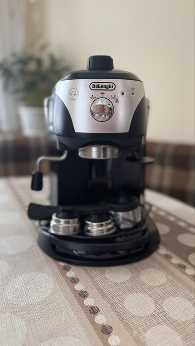 Кафемашина DeLonghi EC221.B