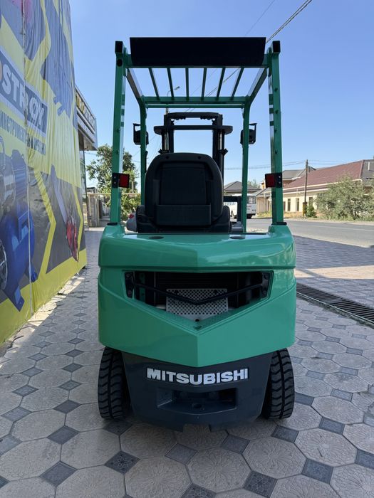 Вилочный погрузчик Митсубиси