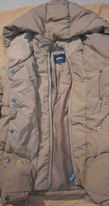 Продавам яке - ОNLY -
