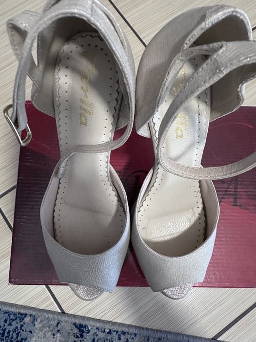 Pantofi piele 37