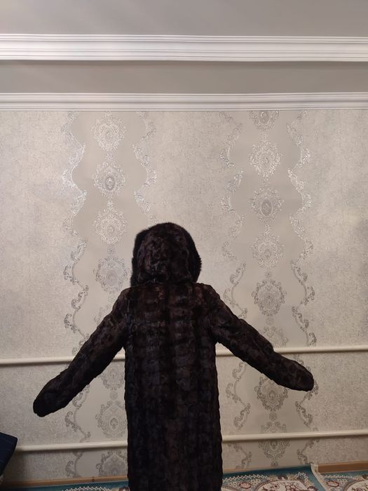 Шуба қара цвет көп киілмеген
