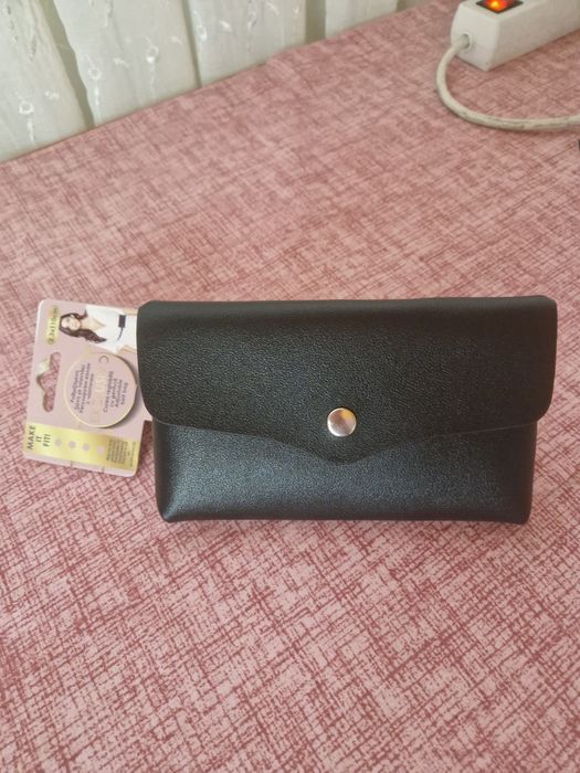 Curea cu borseta