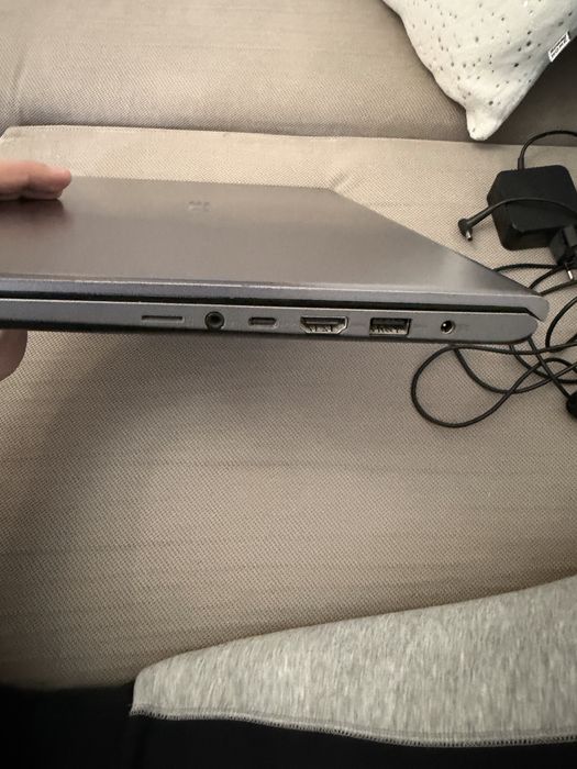 Лаптоп asus vivobook 15 256gb
