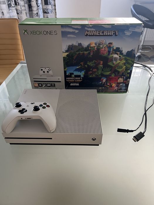 Xbox One S 500 GB – Ediție specială Minecraft