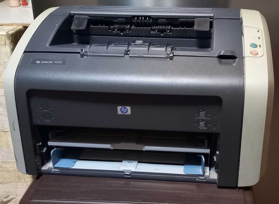 Принтер                                   .