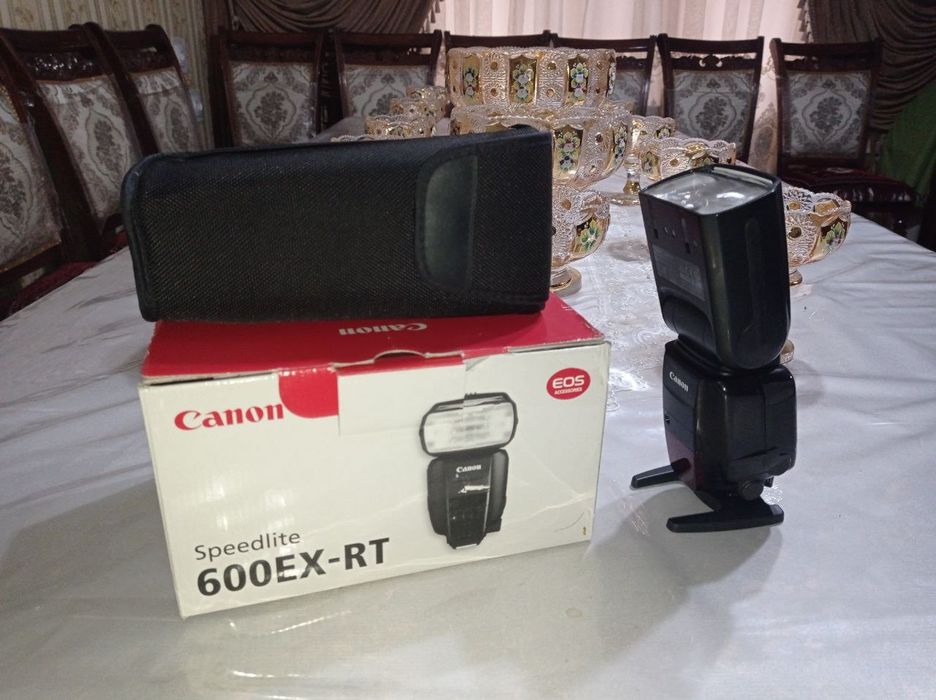 Canon 600EX-RT sotiladi holati zo'r