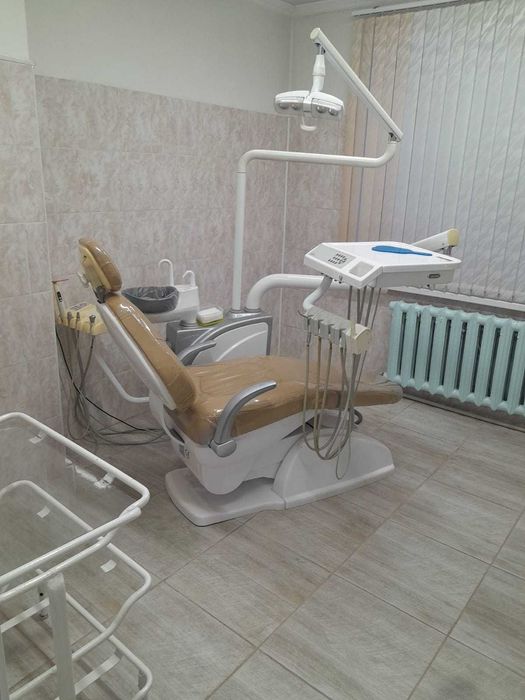 Продам стоматологическое кресло