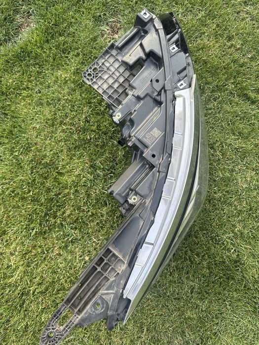 Фара передняя правая на Exeed (VX)