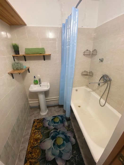 Сдается 2ком квартира в центре