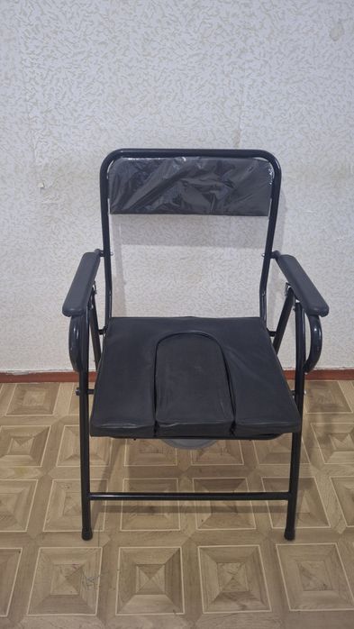 Санитарный стул туалет