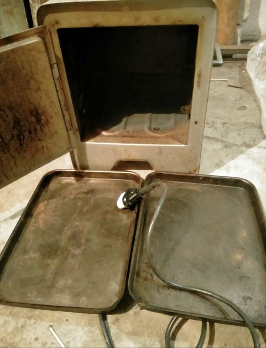 Продам Электро Печь СССР