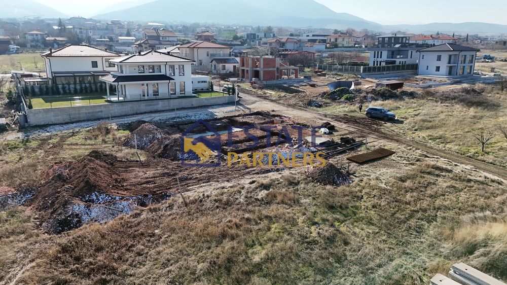 Продава се Парцел в с. Белащица, Област Пловдив - 660 кв.м за 77 €/кв.м - Снимка #1