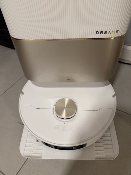 Прахосмукачка робот Dreame X40 Ultra Complete RLX63CE-2