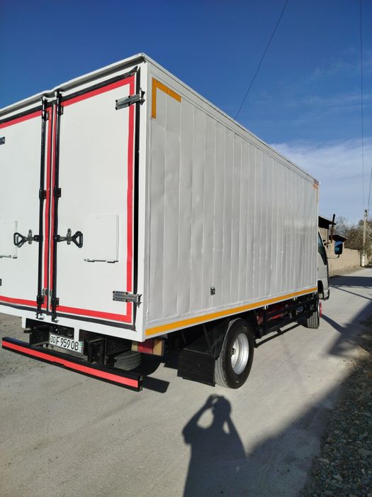Isuzu yili 2014 ohri 2015 boshi moshina zor