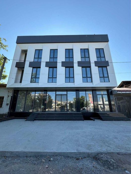 Продаётся нежилое здание