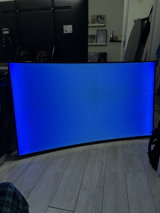 Телевизор Samsung UE65HU8700T 65”