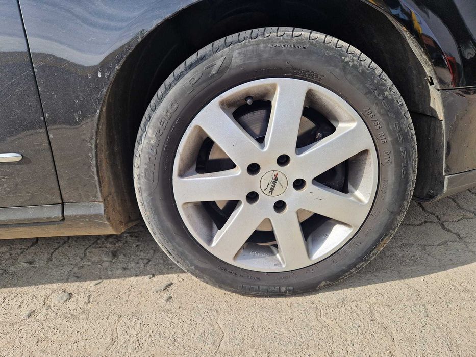 Jante cu  cauciucuri iarna 205/55 R16 Volkswagen Passat
