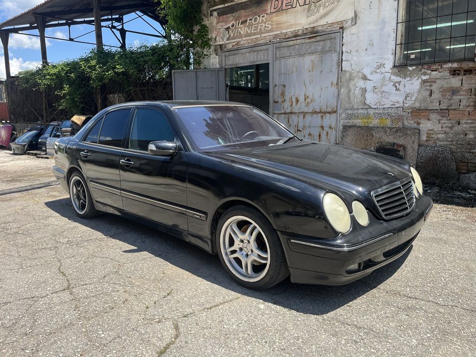 На части Mercedes W210 E320 CDI Автомат (ниски цени)