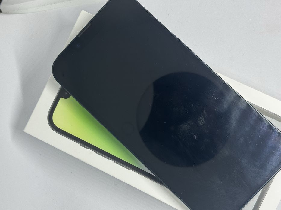 Продам айфон 14