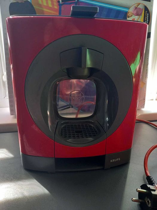 Кафемашини: PHILIPS SENSEO и Krups KP1105 Dolce Gusto със забележка