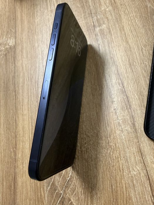 Iphone 15 ProMax + husa Carbon